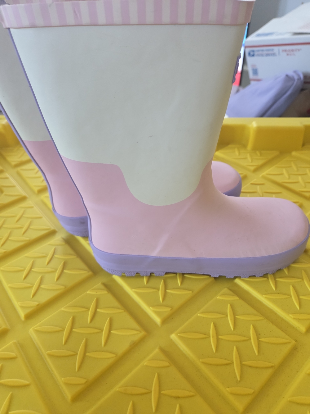 Women’s Pink & Lavender Rain Boots